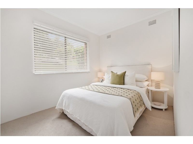 10/29-33 Mactier Street, Narrabeen NSW 2101