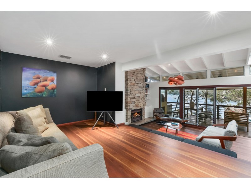 19 Sturdee Lane, Elvina Bay NSW 2105