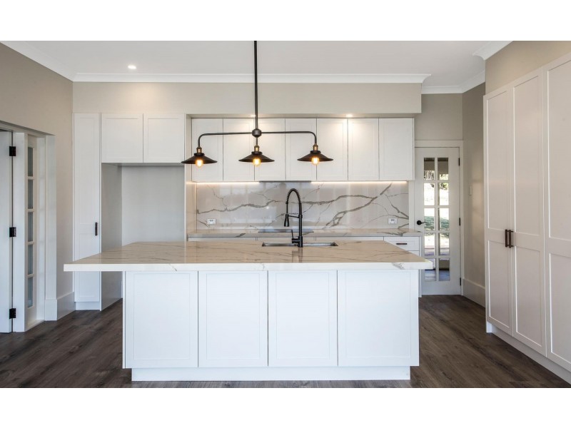 4 Baroona Road, Church Point NSW 2105