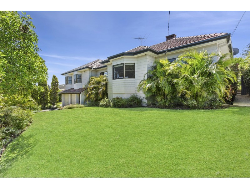 14 Lakeview Parade, Warriewood NSW 2102