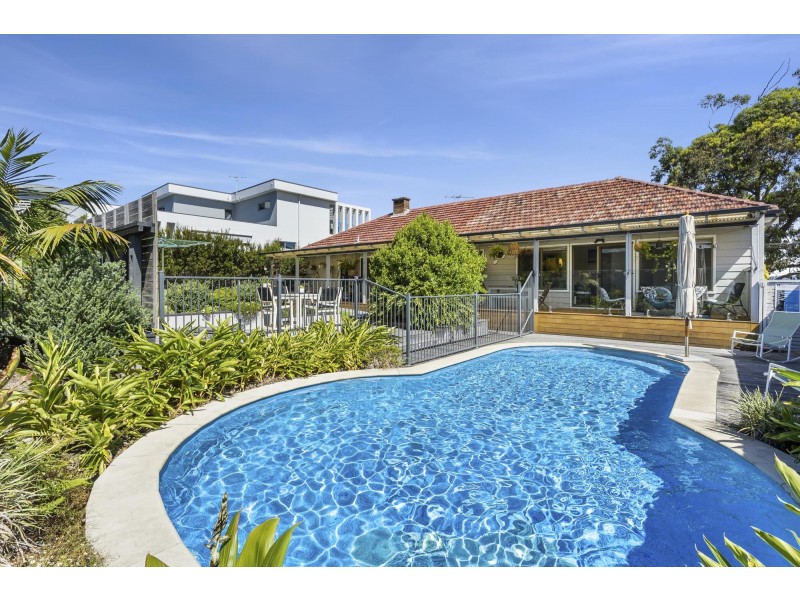 14 Lakeview Parade, Warriewood NSW 2102