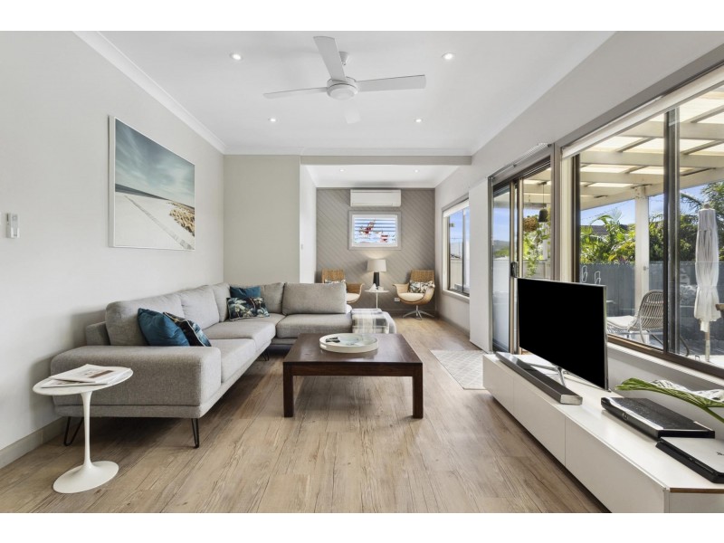 14 Lakeview Parade, Warriewood NSW 2102