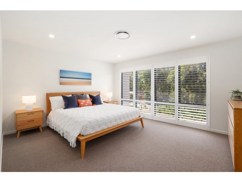 2 Hastings Street, Warriewood NSW 2102