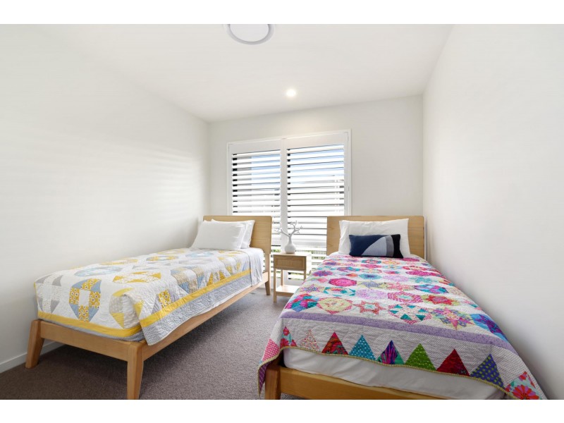 2 Hastings Street, Warriewood NSW 2102