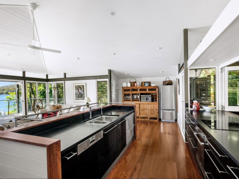 61 Florence Terrace, Scotland Island NSW 2105