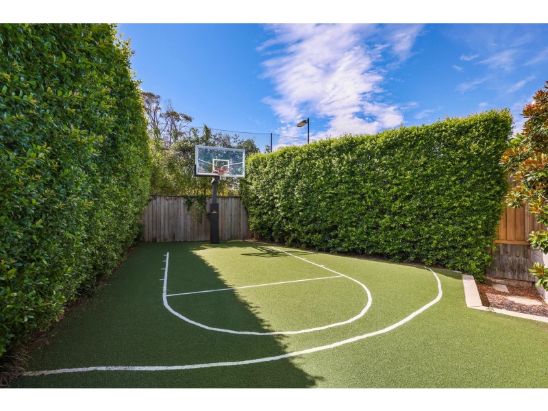 8 Catalina Crescent, Avalon Beach NSW 2107