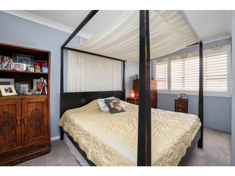 16/237 Macpherson Street, Warriewood NSW 2102