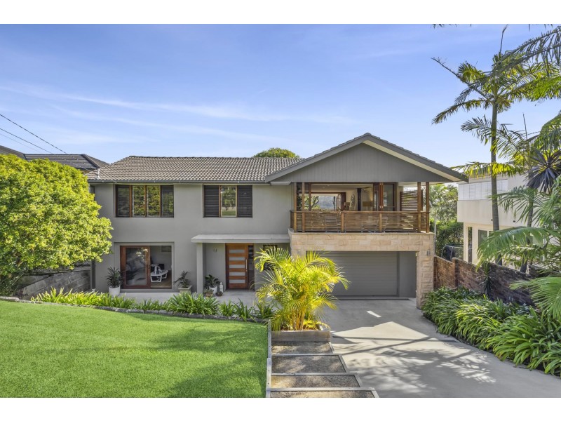 11 Carpenter Crescent, Warriewood NSW 2102