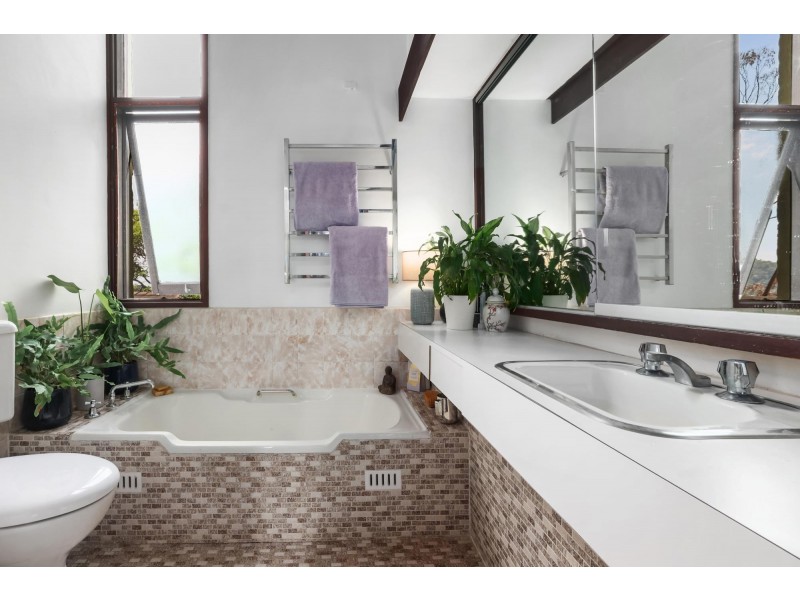 85 Alexandra Crescent, Bayview NSW 2104