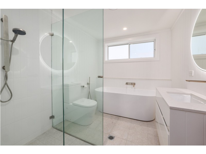 145a Crescent Road, Newport NSW 2106