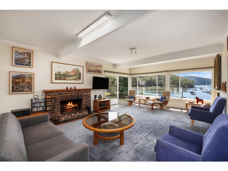 208 McCarrs Creek Road, Church Point NSW 2105