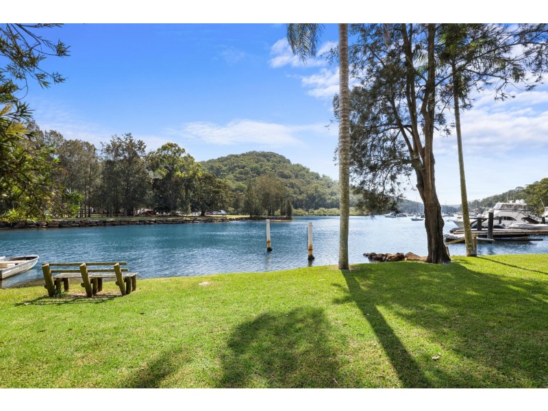 208 McCarrs Creek Road, Church Point NSW 2105