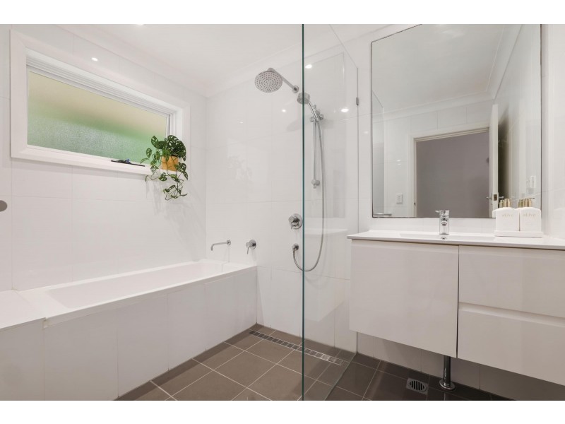 4 Kunari Place, Mona Vale NSW 2103