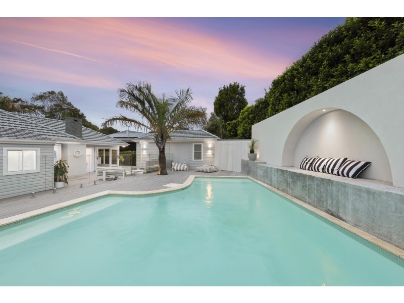 18 Hunter Street South, Warriewood NSW 2102