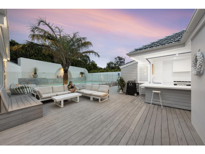 18 Hunter Street South, Warriewood NSW 2102