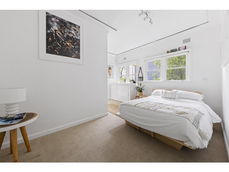 18 Hunter Street South, Warriewood NSW 2102