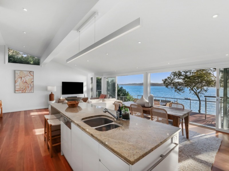 39 Florence Terrace, Scotland Island NSW 2105