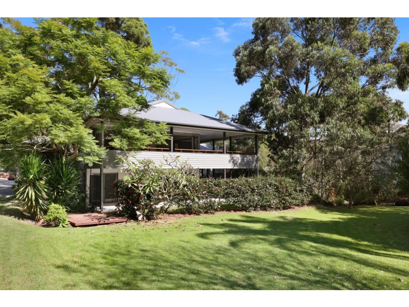 1 Suncrest Avenue, Newport NSW 2106