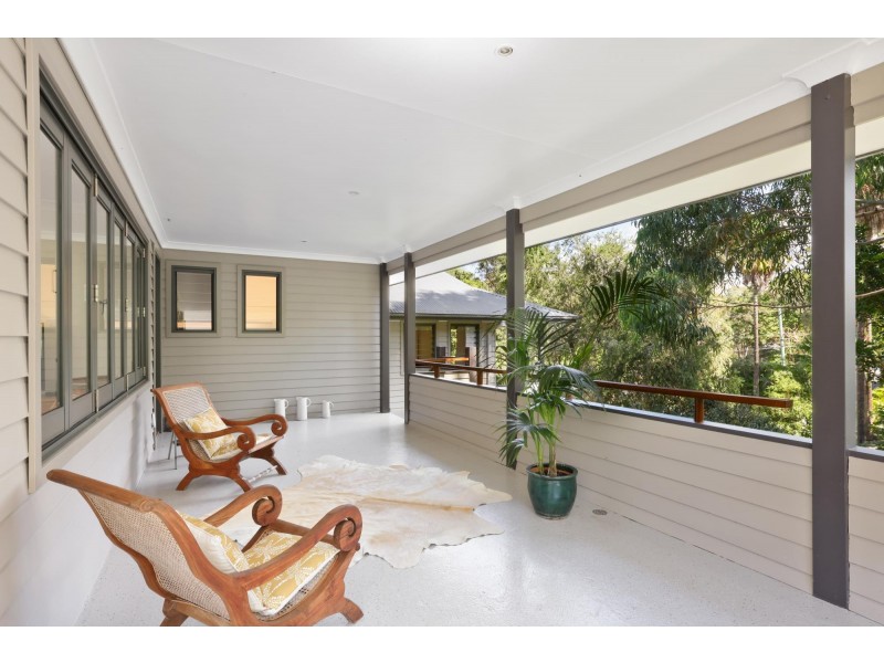 1 Suncrest Avenue, Newport NSW 2106