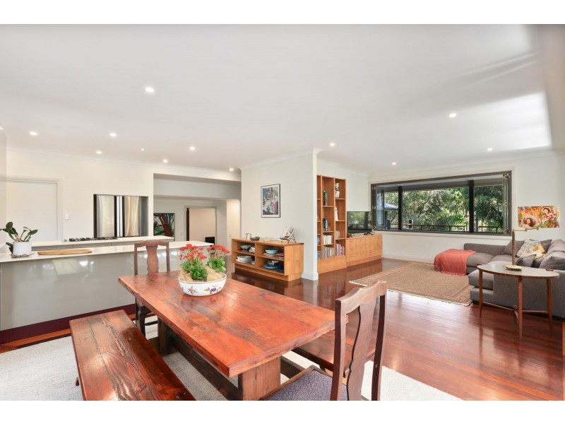 1 Suncrest Avenue, Newport NSW 2106