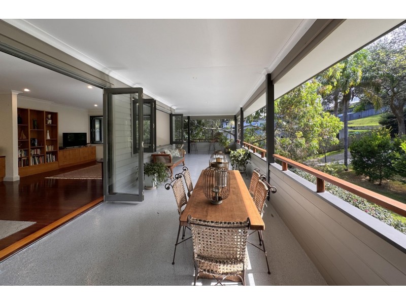 1 Suncrest Avenue, Newport NSW 2106