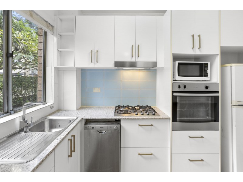 1/16 Clarke Street, Narrabeen NSW 2101