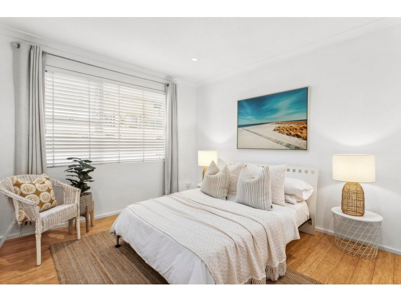 8/37 Surfview Road, Mona Vale NSW 2103