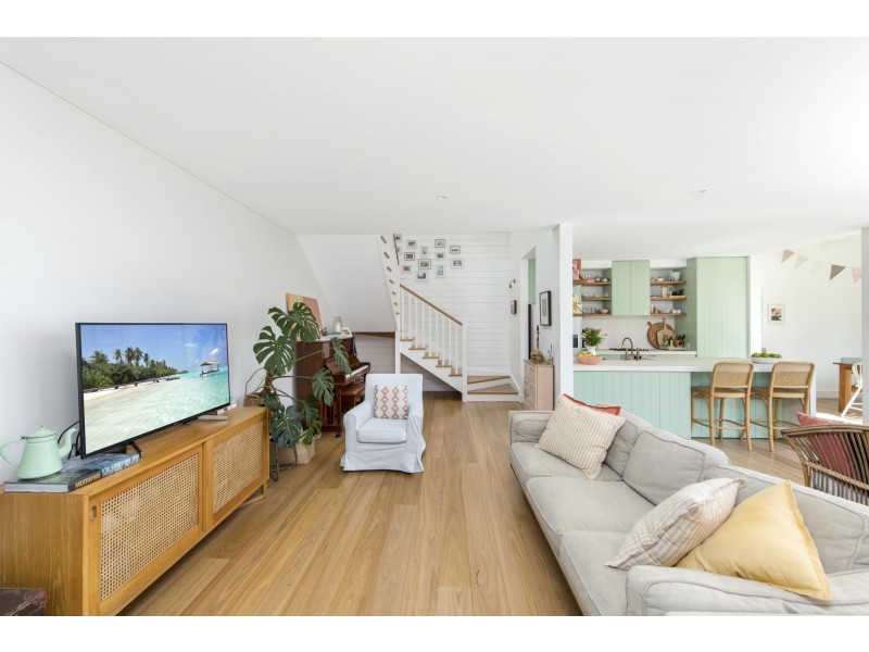 24 The Avenue, Newport NSW 2106