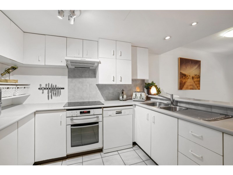 16/26 Macpherson Street, Warriewood NSW 2102