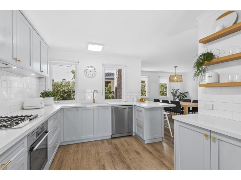 2 Heath Street, Mona Vale NSW 2103