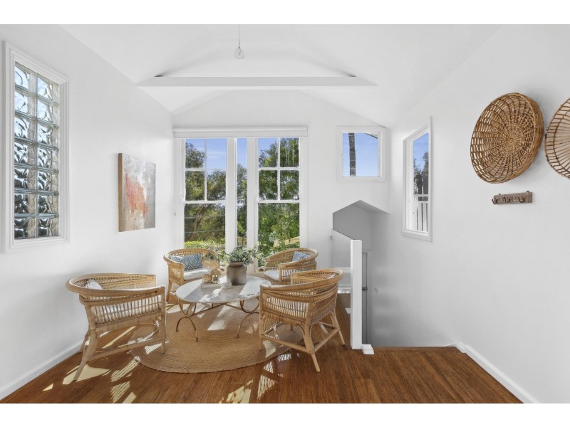 70 Warraba Road, North Narrabeen NSW 2101