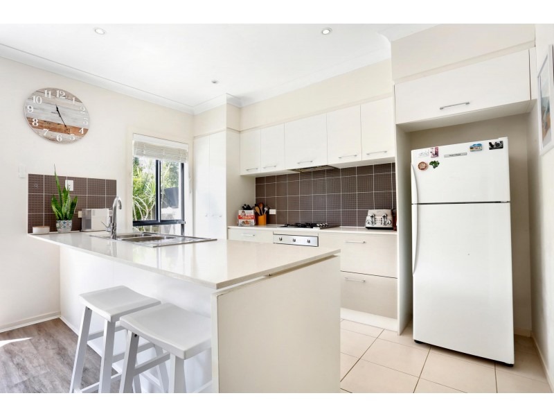 2/12-14 Angophora Circuit, Warriewood NSW 2102