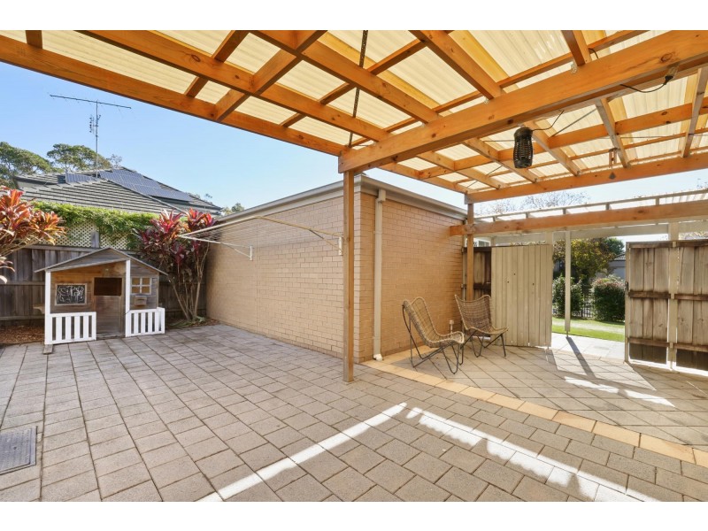 2 Mahogany Boulevard, Warriewood NSW 2102