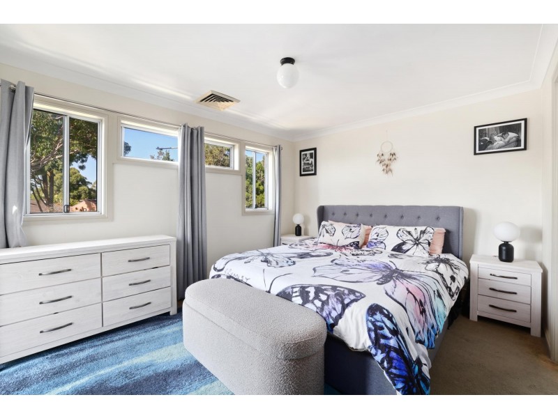 2 Mahogany Boulevard, Warriewood NSW 2102