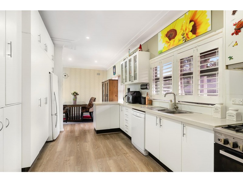 2 Marinna Road, Elanora Heights NSW 2101