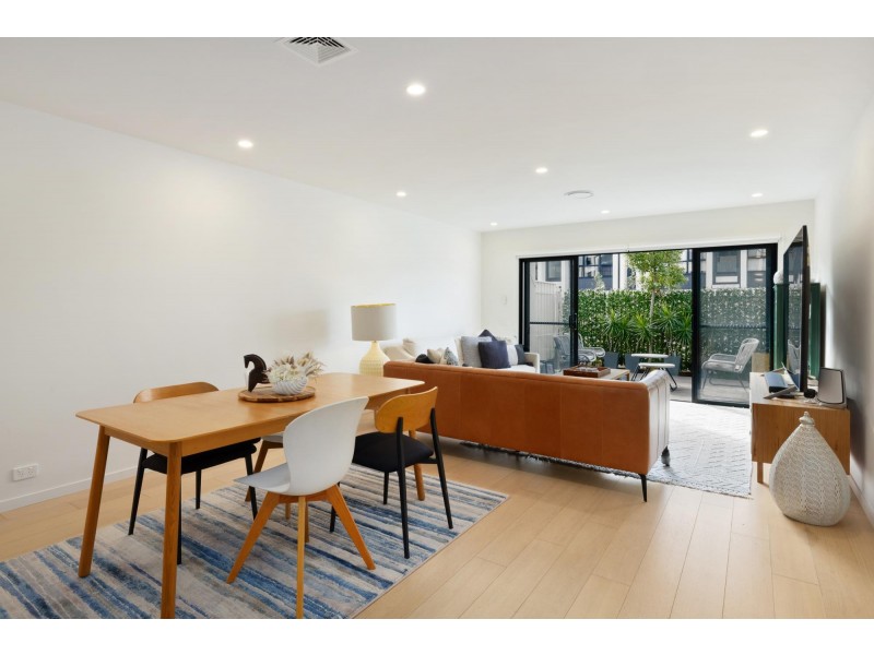 18J Macpherson Street, Warriewood NSW 2102