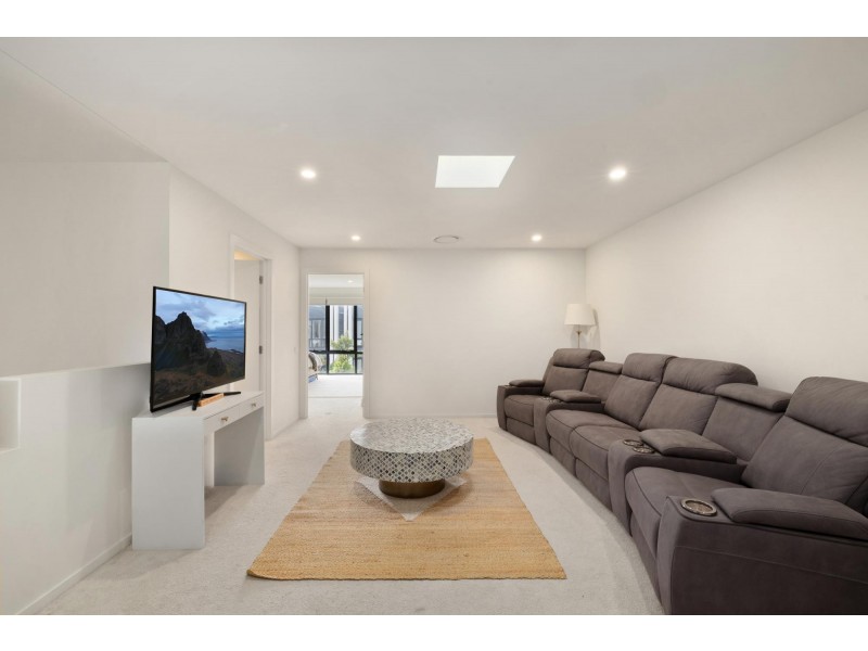18J Macpherson Street, Warriewood NSW 2102