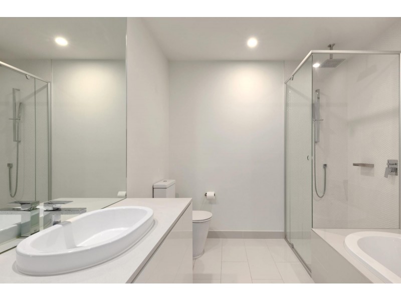 18J Macpherson Street, Warriewood NSW 2102