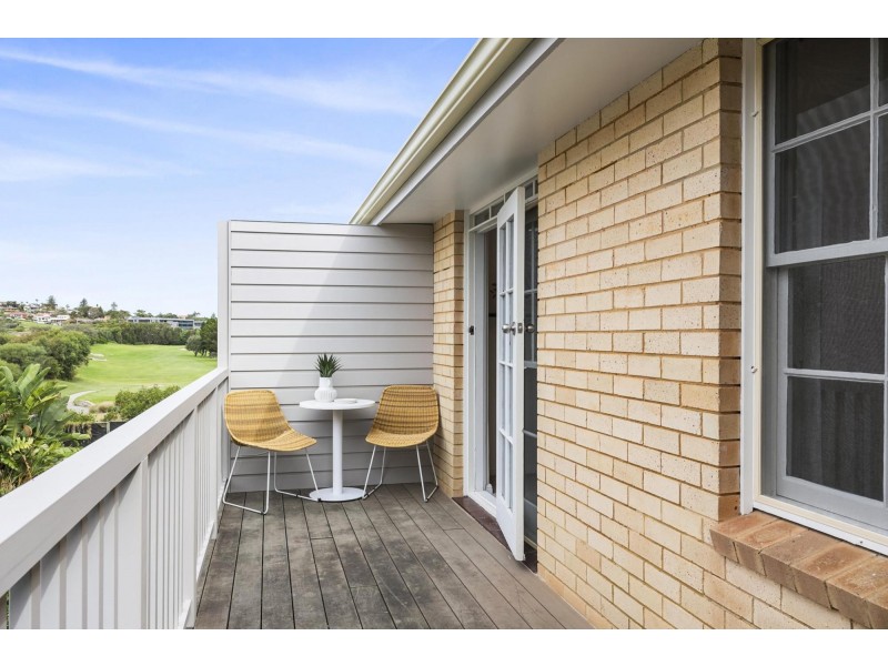 2/58 Golf Avenue, Mona Vale NSW 2103
