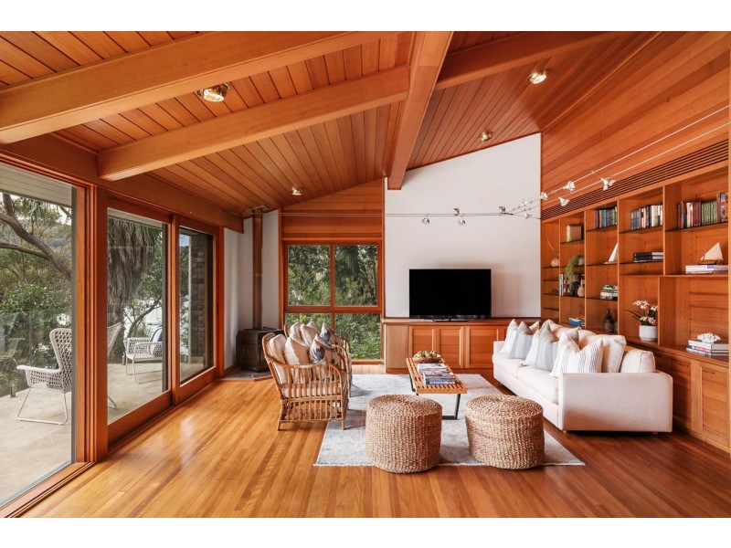 156 McCarrs Creek Road, Church Point NSW 2105