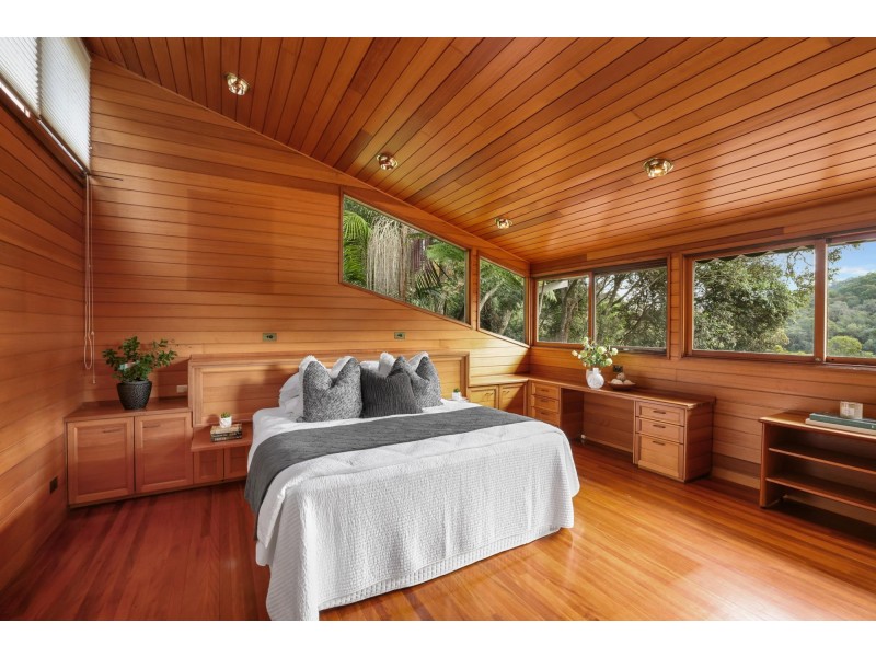 156 McCarrs Creek Road, Church Point NSW 2105