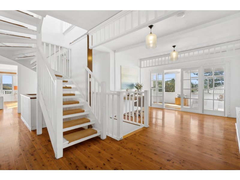 146 Barrenjoey Road, Newport NSW 2106