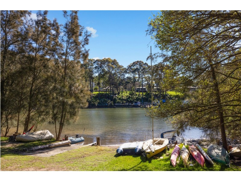 11 Wirringulla Avenue, Elvina Bay NSW 2105