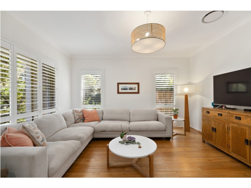 52 Honeyeater Grove, Warriewood NSW 2102