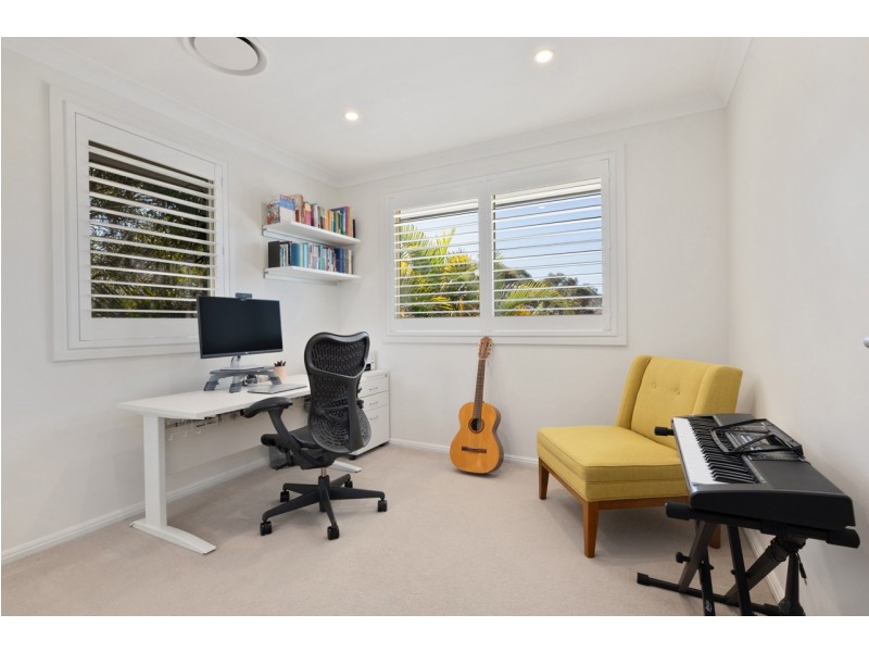 52 Honeyeater Grove, Warriewood NSW 2102