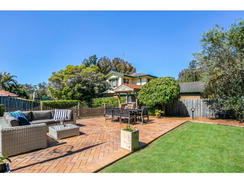 2 Hallstrom Place, Mona Vale NSW 2103