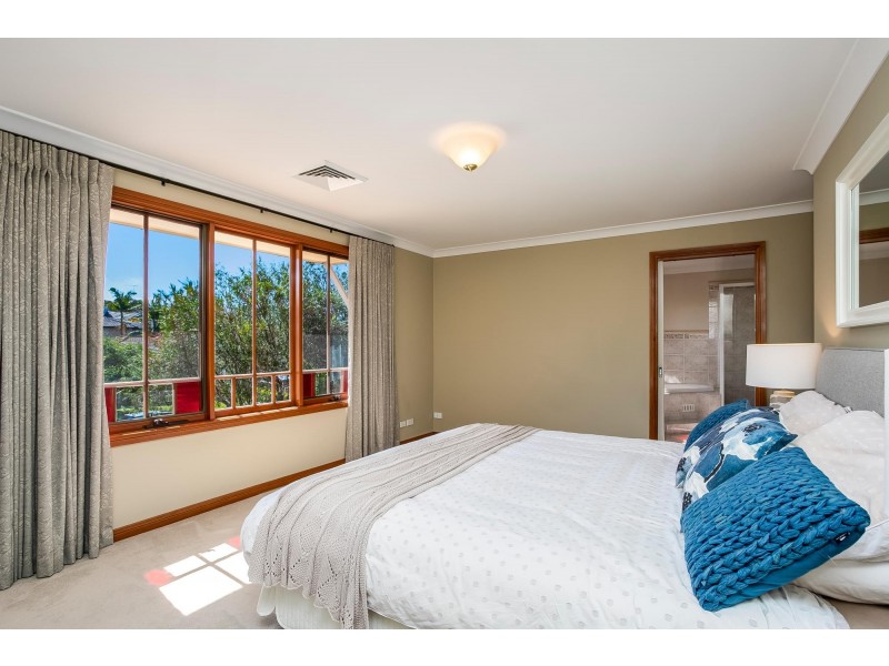 2 Hallstrom Place, Mona Vale NSW 2103