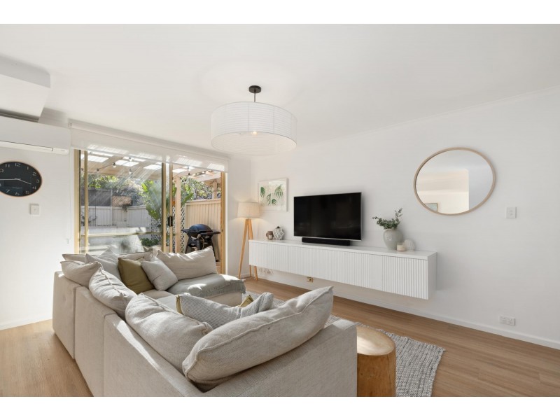 52/2 Forest Road, Warriewood NSW 2102