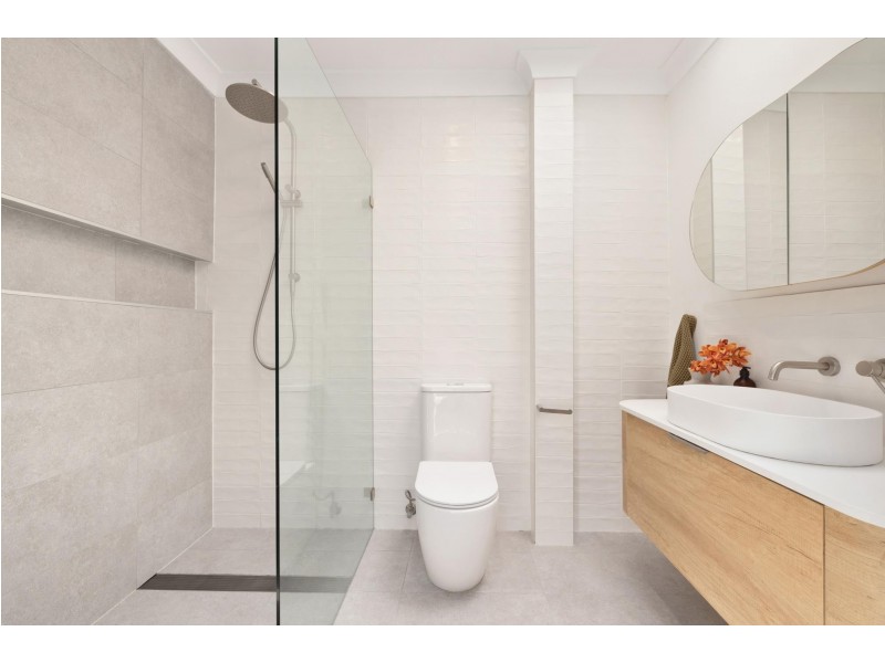 52/2 Forest Road, Warriewood NSW 2102