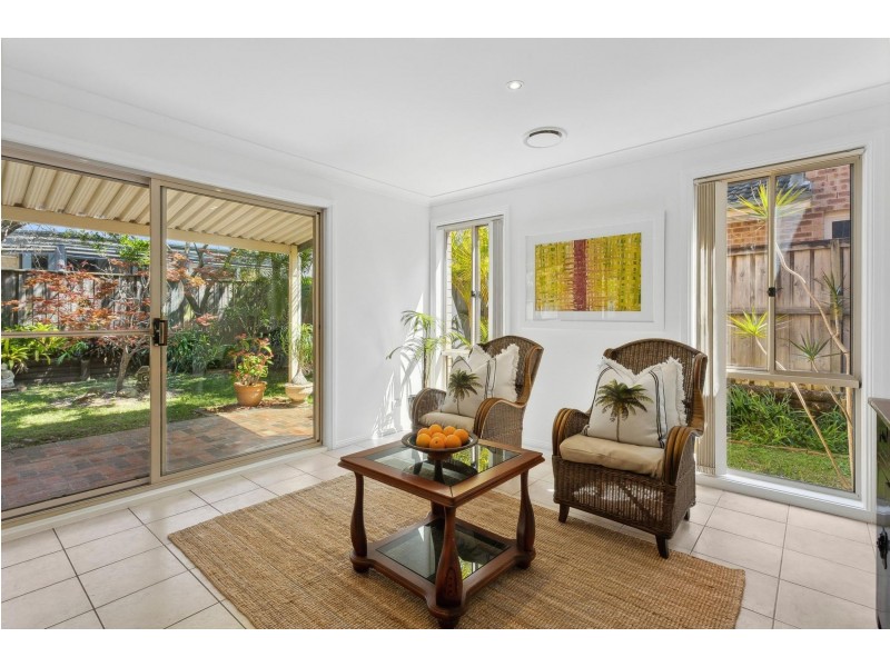 18 Valley View Circuit, Warriewood NSW 2102